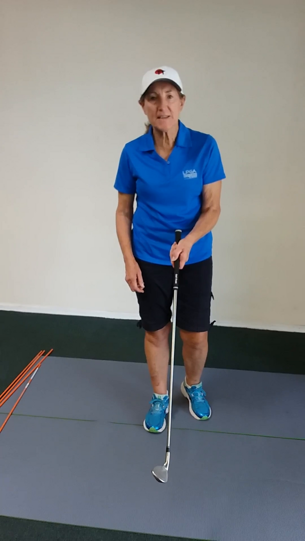 Coaches Guide Swing Fundamental - Sand, Gripping the Club